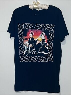 Hot Topic Bleach Anime Character Graphic T-shirt Size M Ichigo Renji Rare